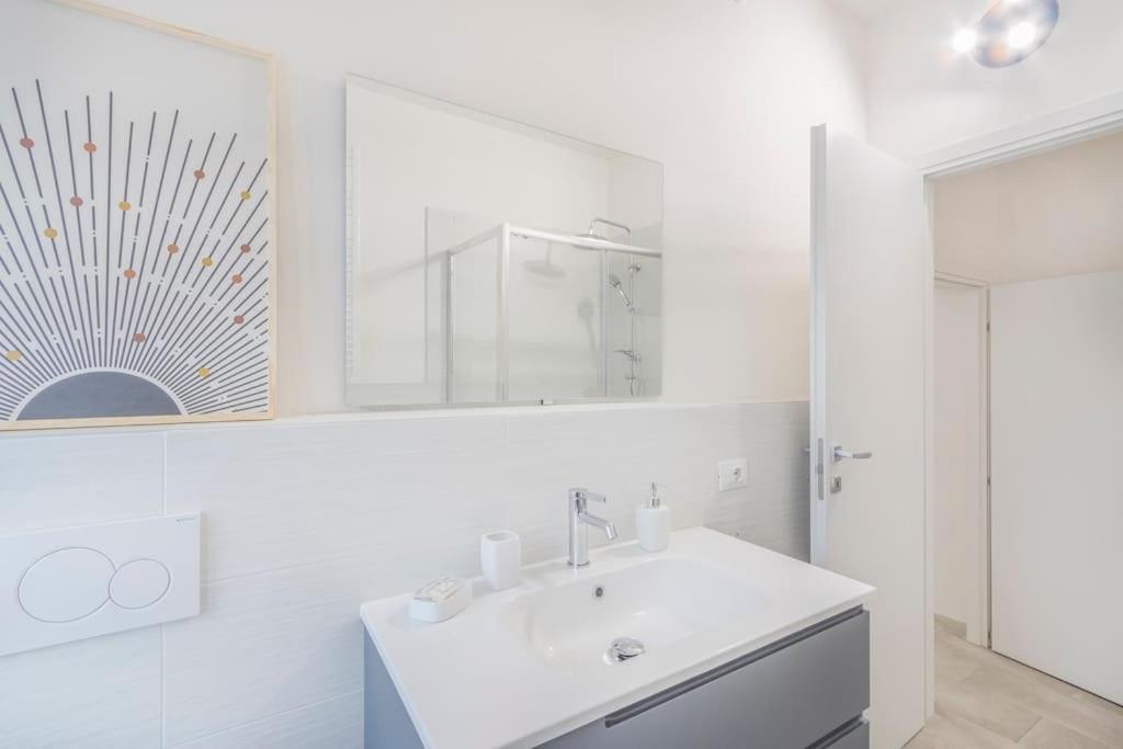 Apartment Mutina Design - Life & Hesperia Hospital Modena